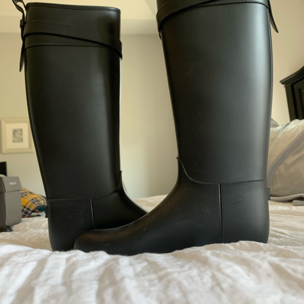 Burberry Rainboots - Picture 4 of 5